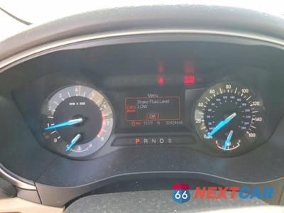 Zdjęcie 9 z 12 samochodu: 2015 FORD FUSION SE VIN:1FA6P0H75F5113886 - miniatura