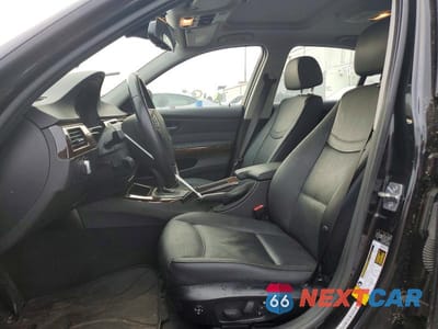 Zdjęcie 7 z 12 samochodu: 2011 BMW 328 XI VIN:WBAPK7C58BA972626 - miniatura