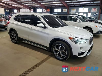 Czwarte zdjęcie samochodu z boku: 2018 BMW X1 SDRIVE28I VIN:WBXHU7C37J5L09073 - miniatura