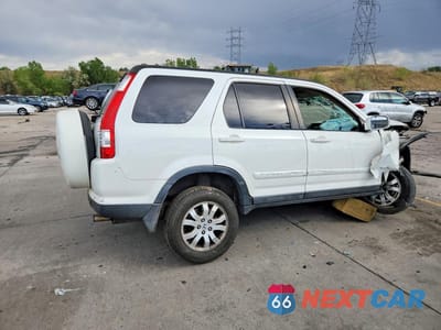 Trzecie zdjęcie samochodu z tyłu: 2005 HONDA CR-V SE VIN:SHSRD78935U313813 - miniatura