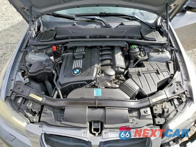 Zdjęcie 11 z 12 samochodu: 2010 BMW 328 XI VIN:WBAPK7C51AA457899 - miniatura
