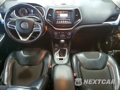 Zdjęcie 8 z 14 samochodu: 2017 JEEP CHEROKEE TRAILHAWK VIN:1C4PJMBS5HW621163 - miniatura
