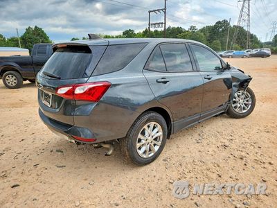 Trzecie zdjęcie samochodu z tyłu: 2019 CHEVROLET EQUINOX LS VIN:3GNAXHEV5KL370814 - miniatura