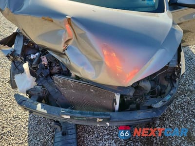 Zdjęcie 11 z 13 samochodu: 2012 HYUNDAI ELANTRA GLS VIN:5NPDH4AE3CH144869 - miniatura