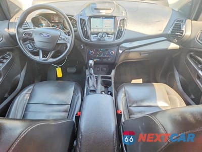 Zdjęcie 8 z 13 samochodu: 2017 FORD ESCAPE TITANIUM VIN:1FMCU9JD7HUE62613 - miniatura