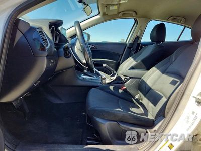 Zdjęcie 7 z 12 samochodu: 2015 MAZDA 3 TOURING VIN:3MZBM1V75FM194276 - miniatura