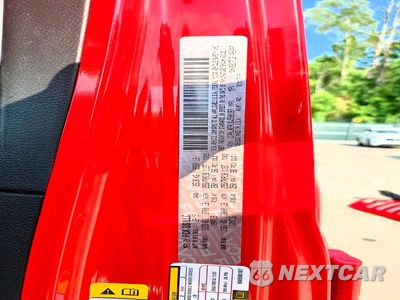 Zdjęcie 14 z 14 samochodu: 2019 JEEP WRANGLER UNLIMITED SAHARA VIN:1C4HJXEN1KW590187 - miniatura