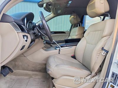Zdjęcie 7 z 14 samochodu: 2015 MERCEDES-BENZ GL 450 4MATIC VIN:4JGDF6EE5FA529482 - miniatura
