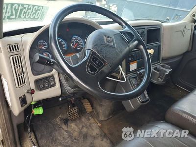 Zdjęcie 8 z 13 samochodu: 2014 INTERNATIONAL 4300 BOX TRUCK VIN:1HTMMAALXEH033054 - miniatura