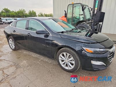 Czwarte zdjęcie samochodu z boku: 2023 CHEVROLET MALIBU LT VIN:1G1ZD5ST2PF163037 - miniatura