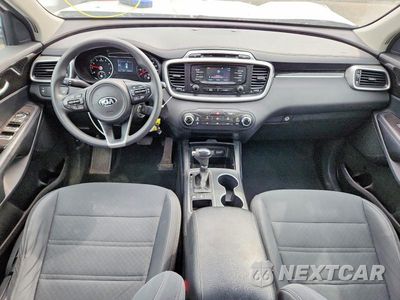 Zdjęcie 8 z 14 samochodu: 2016 KIA SORENTO LX V6 VIN:5XYPGDA53GG062668 - miniatura