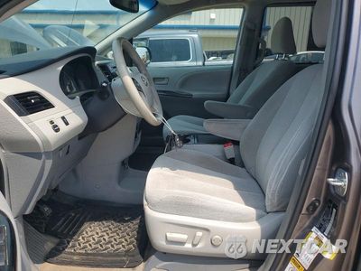 Zdjęcie 7 z 13 samochodu: 2014 TOYOTA SIENNA LE VIN:5TDJK3DC8ES092175 - miniatura