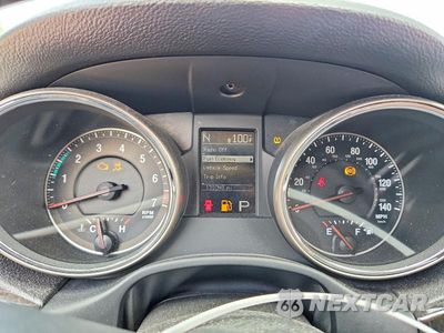 Zdjęcie 9 z 13 samochodu: 2013 JEEP GRAND CHEROKEE LAREDO VIN:1C4RJFAG5DC537292 - miniatura