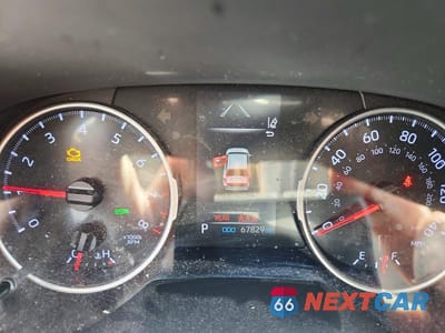 Zdjęcie 9 z 13 samochodu: 2019 TOYOTA RAV 4 VIN:JTMW1RFV6KD017363 - miniatura