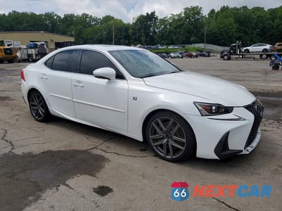 Czwarte zdjęcie samochodu z boku: 2019 LEXUS IS 300 VIN:JTHC81D26K5039526 - miniatura