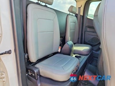Zdjęcie 10 z 12 samochodu: 2015 CHEVROLET COLORADO VIN:1GCHSAEAXF1150799 - miniatura