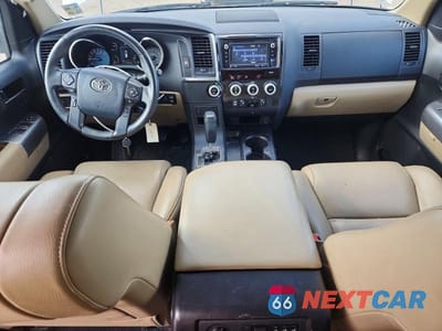 Zdjęcie 8 z 14 samochodu: 2019 TOYOTA SEQUOIA SR5 VIN:5TDZY5G12KS072541 - miniatura