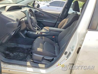 Zdjęcie 7 z 12 samochodu: 2019 TOYOTA PRIUS LE VIN:JTDKARFU2K3095845 - miniatura