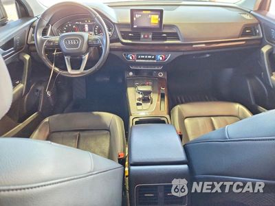 Zdjęcie 8 z 13 samochodu: 2019 AUDI Q5 PREMIUM VIN:WA1ANAFY7K2129329 - miniatura