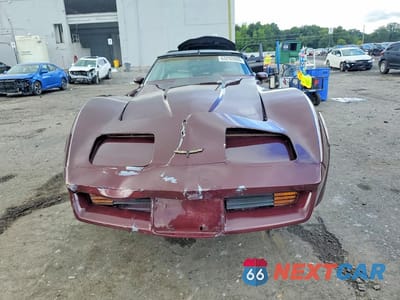 Piąte zdjęcie samochodu w środku: 1981 CHEVROLET CORVETTE VIN:1G1AY876XBS415686 - miniatura