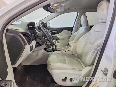 Zdjęcie 7 z 13 samochodu: 2019 JEEP CHEROKEE LIMITED VIN:1C4PJLDB7KD242742 - miniatura