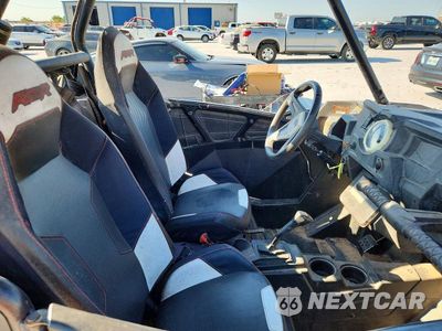 Piąte zdjęcie samochodu w środku: 2016 POLARIS RZR XP TURBO EPS UTILITY VEHICLE VIN:3NSVDE925GF464214 - miniatura