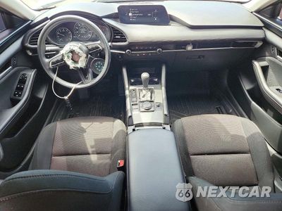 Zdjęcie 8 z 12 samochodu: 2025 MAZDA 3 VIN:JM1BPAAMXS1774460 - miniatura