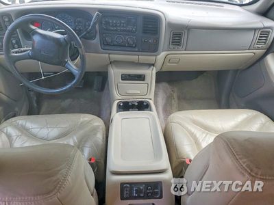 Zdjęcie 8 z 12 samochodu: 2001 GMC YUKON XL K1500 VIN:1GKFK16T31J195958 - miniatura