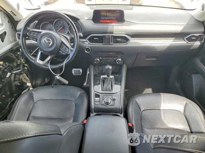 Zdjęcie 8 z 14 samochodu: 2017 MAZDA CX-5 GRAND TOURING VIN:JM3KFADL7H0184986 - miniatura