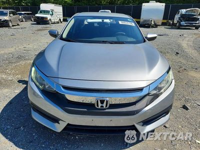 Piąte zdjęcie samochodu w środku: 2018 HONDA CIVIC LX VIN:2HGFC2F50JH528555 - miniatura