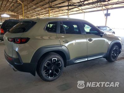 Trzecie zdjęcie samochodu z tyłu: 2025 MAZDA CX-50 BASE VIN:7MMVABXY7SN394368 - miniatura