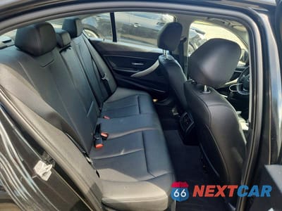 Zdjęcie 10 z 12 samochodu: 2016 BMW 320 XI VIN:WBA8A3C57GK690494 - miniatura