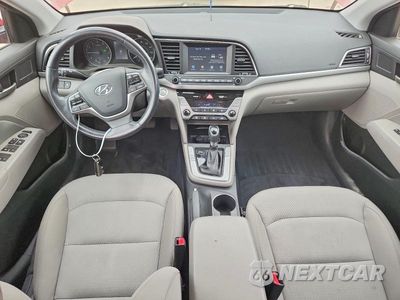 Zdjęcie 8 z 12 samochodu: 2018 HYUNDAI ELANTRA VALUE EDITION VIN:5NPD84LF7JH248865 - miniatura