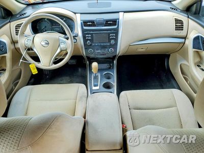 Zdjęcie 8 z 12 samochodu: 2015 NISSAN ALTIMA 2.5 S VIN:1N4AL3AP0FC110407 - miniatura
