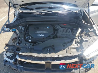 Zdjęcie 12 z 13 samochodu: 2017 BMW X1 XDRIVE28I VIN:WBXHT3C34H5F85087 - miniatura