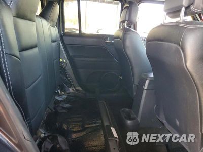 Zdjęcie 10 z 13 samochodu: 2016 JEEP PATRIOT LATITUDE VIN:1C4NJRFB5GD596919 - miniatura