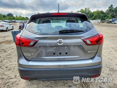 Zdjęcie 6 z 14 samochodu: 2018 NISSAN ROGUE SPORT SV VIN:JN1BJ1CR1JW203034 - miniatura