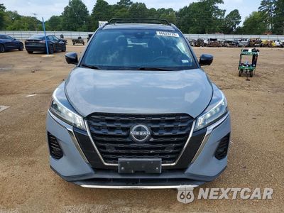 Piąte zdjęcie samochodu w środku: 2023 NISSAN KICKS VIN:3N1CP5DVXPL561933 - miniatura