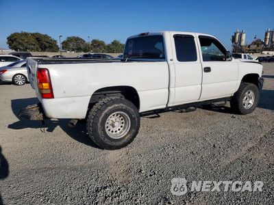 Trzecie zdjęcie samochodu z tyłu: 2000 CHEVROLET SILVERADO K1500 VIN:1GCEK19V8YZ290743 - miniatura