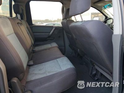 Zdjęcie 10 z 12 samochodu: 2006 NISSAN TITAN XE VIN:1N6AA07B06N574437 - miniatura