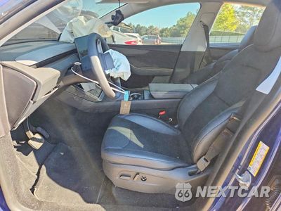 Zdjęcie 7 z 12 samochodu: 2026 TESLA MODEL Y VIN:7SAYGDEE4TF529373 - miniatura