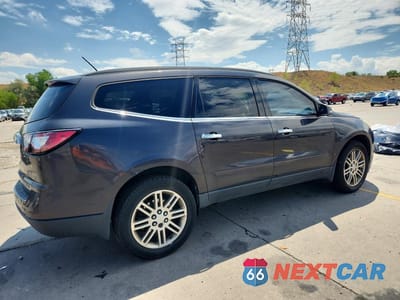 Trzecie zdjęcie samochodu z tyłu: 2014 CHEVROLET TRAVERSE LT VIN:1GNKVGKD3EJ246875 - miniatura