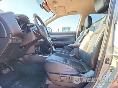 Zdjęcie 7 z 14 samochodu: 2019 MITSUBISHI OUTLANDER SE VIN:JA4AZ3A34KZ018465 - miniatura