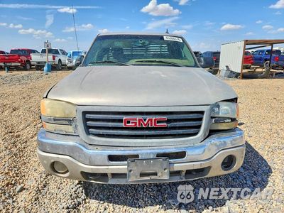 Piąte zdjęcie samochodu w środku: 2006 GMC NEW SIERRA C1500 VIN:2GTEC19T161115526 - miniatura
