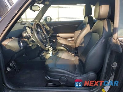 Zdjęcie 7 z 12 samochodu: 2013 MINI COOPER S VIN:WMWZP3C5XDT298019 - miniatura