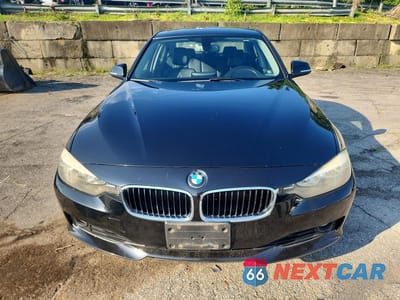 Piąte zdjęcie samochodu w środku: 2015 BMW 328 XI VIN:WBA3B3G58FNR87532 - miniatura