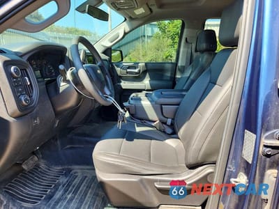 Zdjęcie 7 z 12 samochodu: 2019 CHEVROLET SILVERADO K1500 VIN:1GCPYAEH7KZ420784 - miniatura