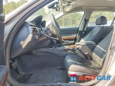 Zdjęcie 7 z 12 samochodu: 2011 BMW 328 I SULEV VIN:WBAPH5C56BA447356 - miniatura