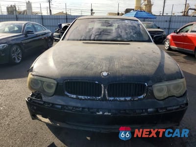Piąte zdjęcie samochodu w środku: 2005 BMW 745 LI VIN:WBAGN63535DS58990 - miniatura