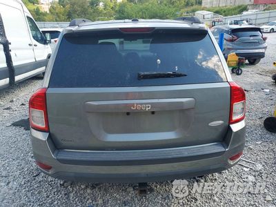 Zdjęcie 6 z 13 samochodu: 2012 JEEP COMPASS LATITUDE VIN:1C4NJCEA3CD605603 - miniatura